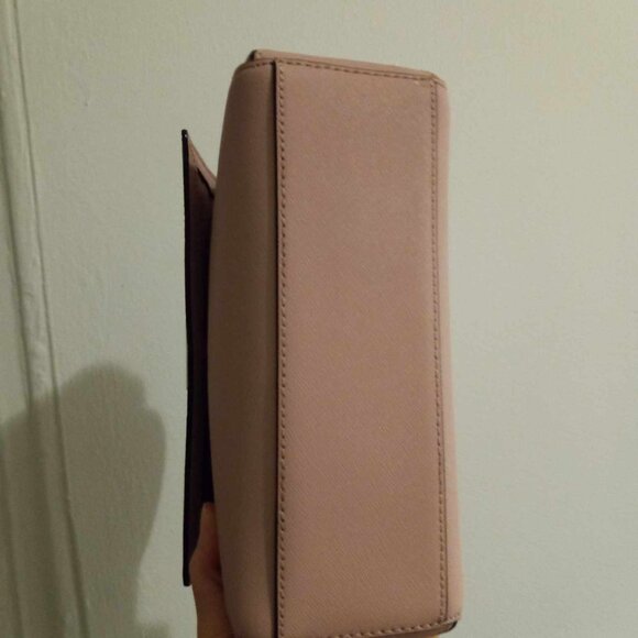 KATE SPADE Paterson Court Brynlee Satchel - Picture 7 of 7